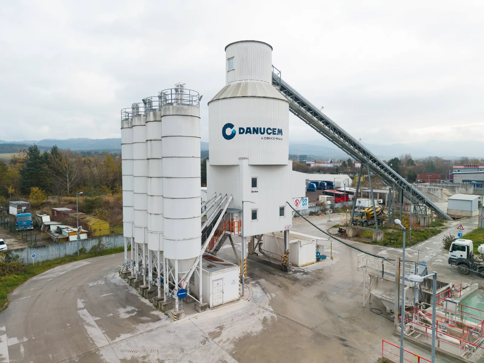 Letecká fotografia – DANUCEM betonárne (04) | Industry Photo
