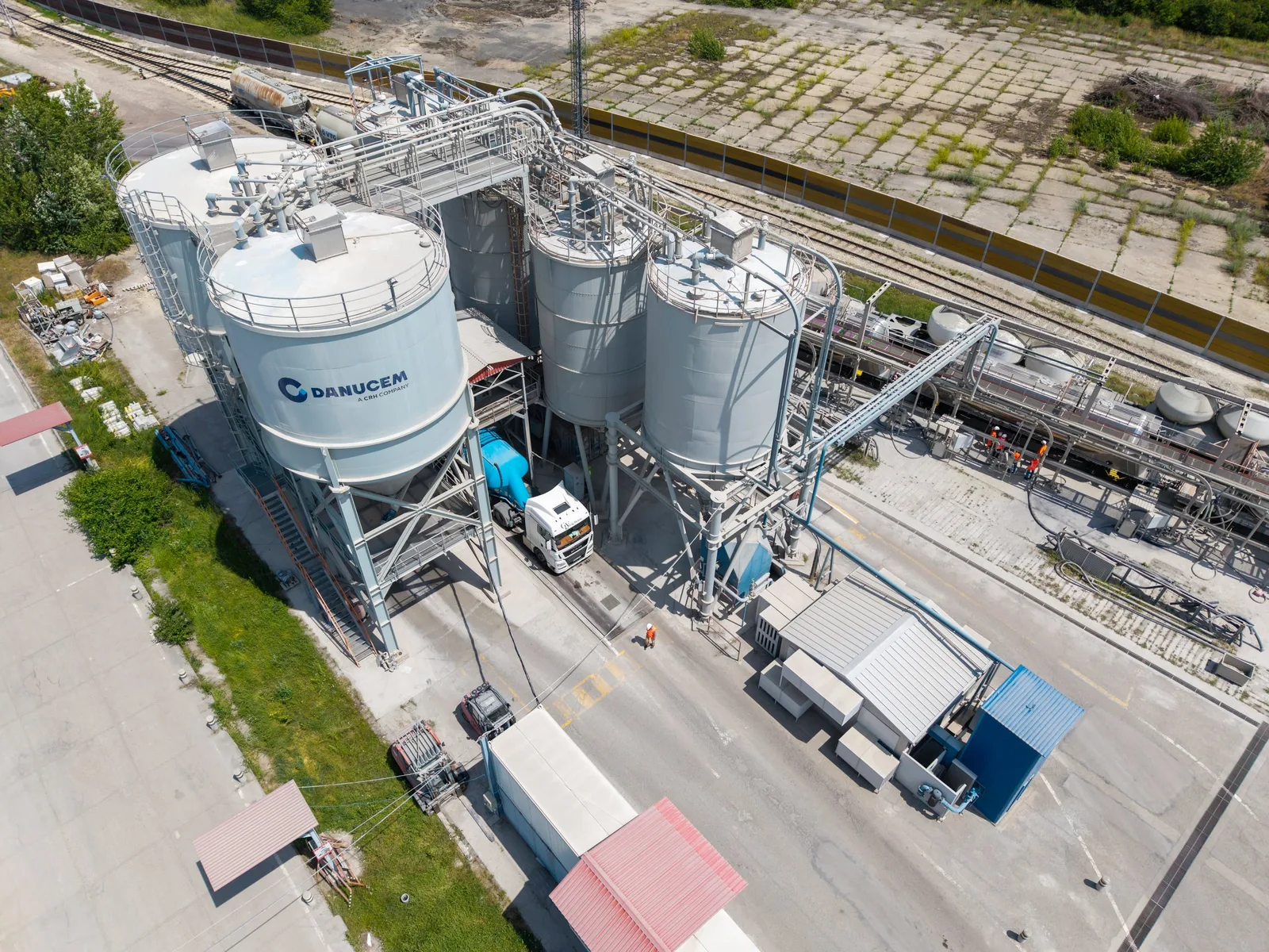 Aerial photography – DANUCEM Ercsi terminal (06) | Industry Photo